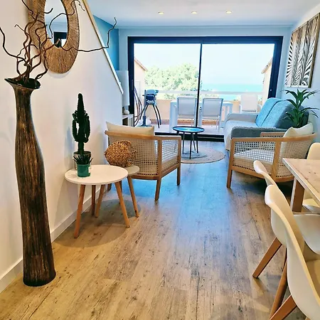 Superbe T3 Vue Sur Parking Privé Classé 3 étoiles Villa *